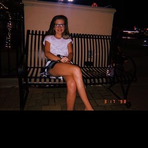 Meet your Posher, Chelsea lynn james